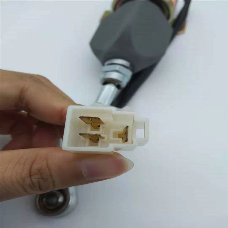 6108-1115030 YUCHAI YC85 YC135 খননকারী ইঞ্জিনের জন্য সোলেনয়েড ভালভ 24V ফিট বন্ধ করুন
