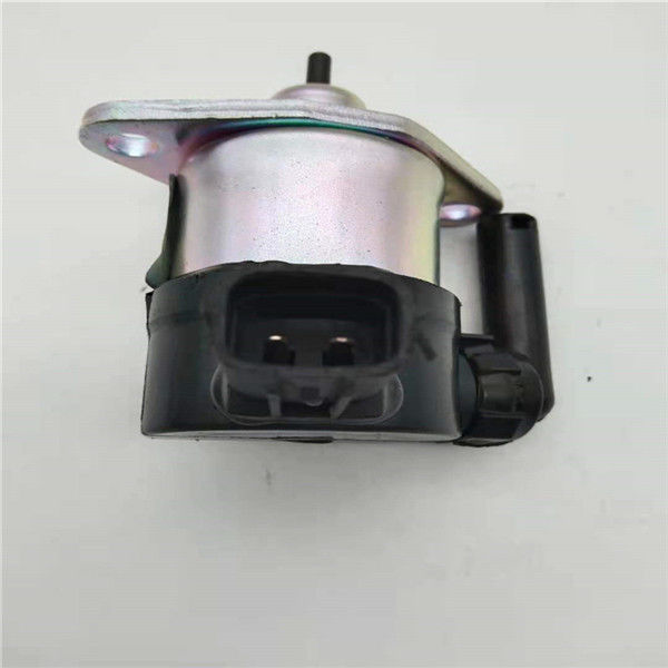 1C010-60015 কুবোটা হার্ভেস্টার / খননকারী যন্ত্রাংশের জন্য ছোট সুই স্টপ সোলেনয়েড ভালভ ফিট